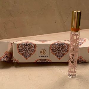 Tory Burch Roller .20 oz slightly used see pictures.